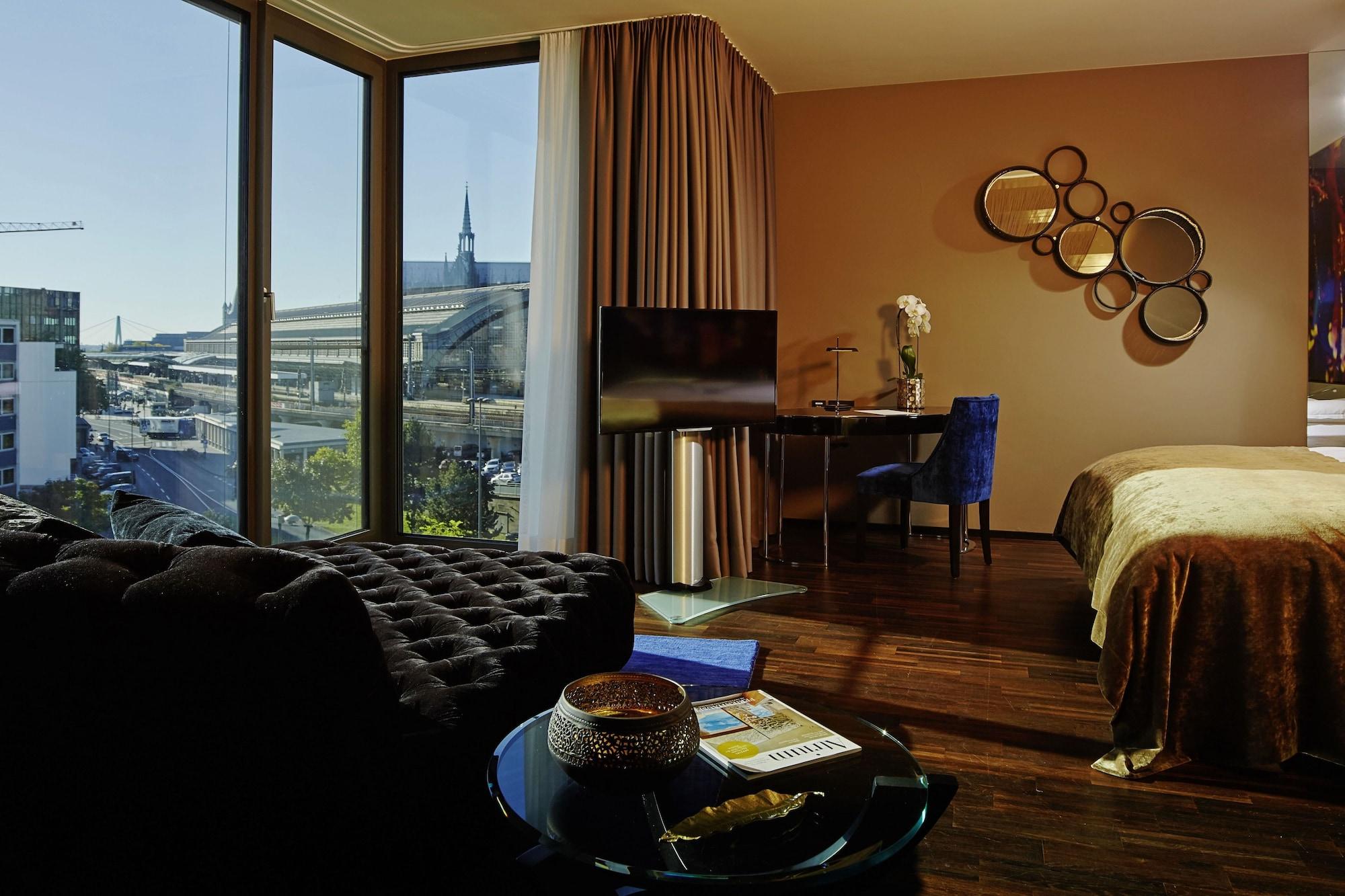Savoy Hotel Cologne Luaran gambar